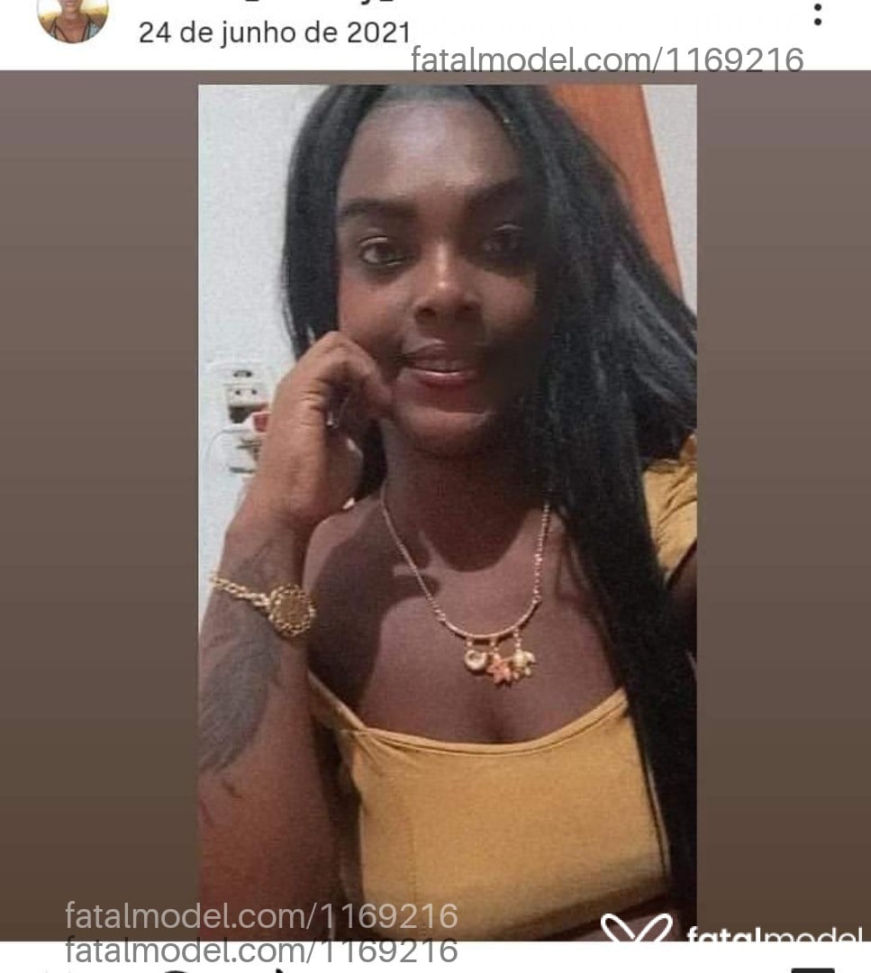 Acompanhante mulher morena (o) de olhos castanhos em Camaçari - Maria Paula