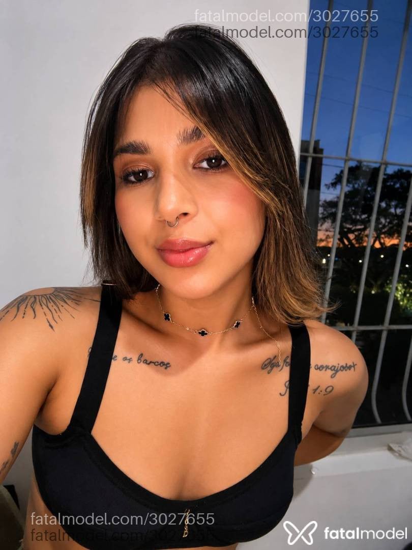 Acompanhante mulher loira (o) de olhos castanhos em Teresina - Freitas