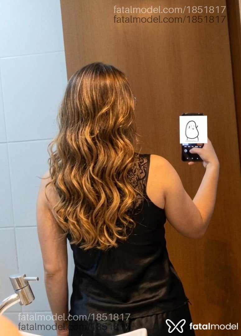 Acompanhante mulher com cabelo castanho de olhos castanhos em Campina Grande - Luana