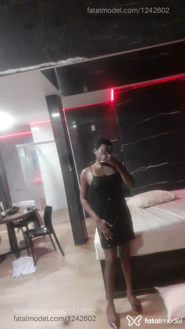 Acompanhante mulher trans morena (o) de olhos castanhos em Macaé - Duda Silva