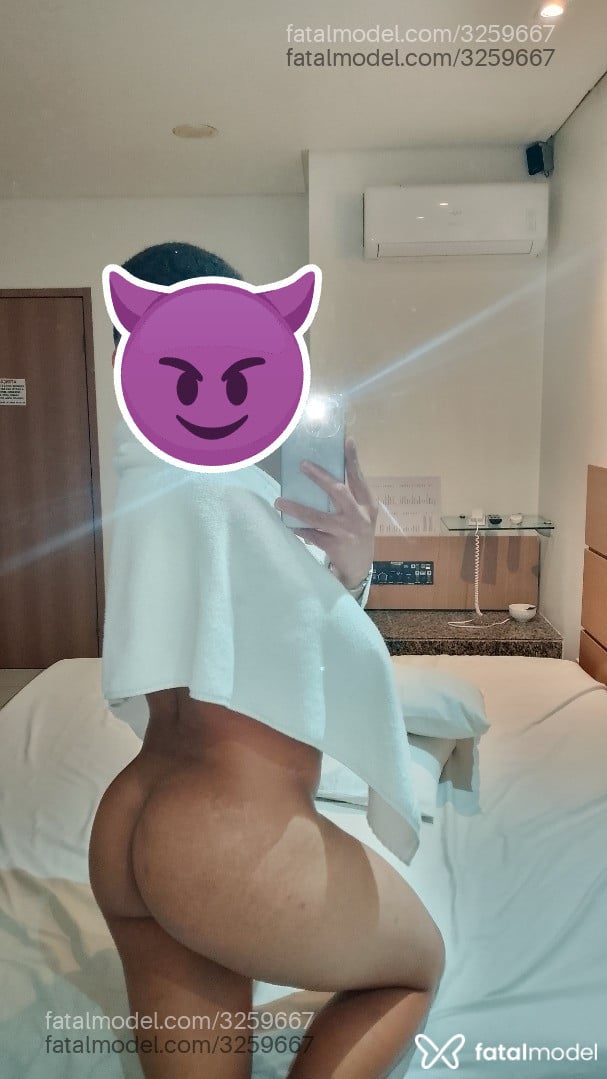 Acompanhante homem com cabelo castanho de olhos castanhos em Caruaru - Vinny