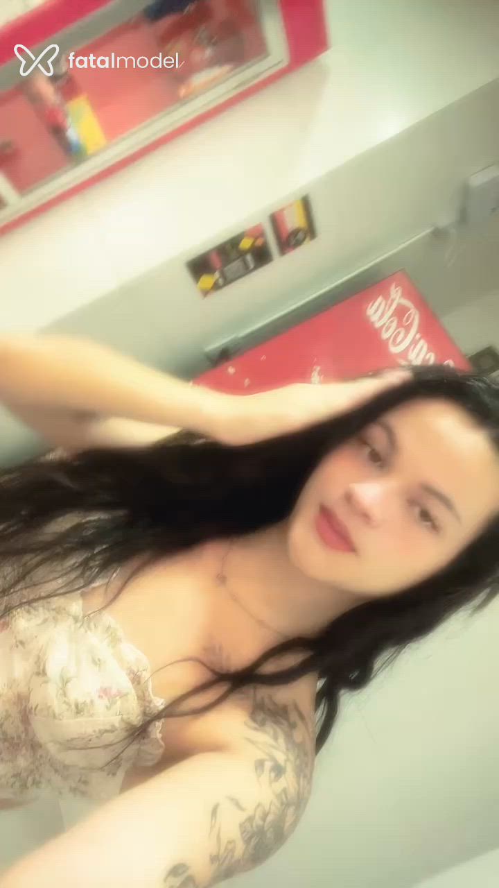 Acompanhante mulher trans ruiva (o) de olhos mel em Três Rios Acompanhante mulher trans ruiva (o) de olhos mel em Três Rios - Larissa Biles