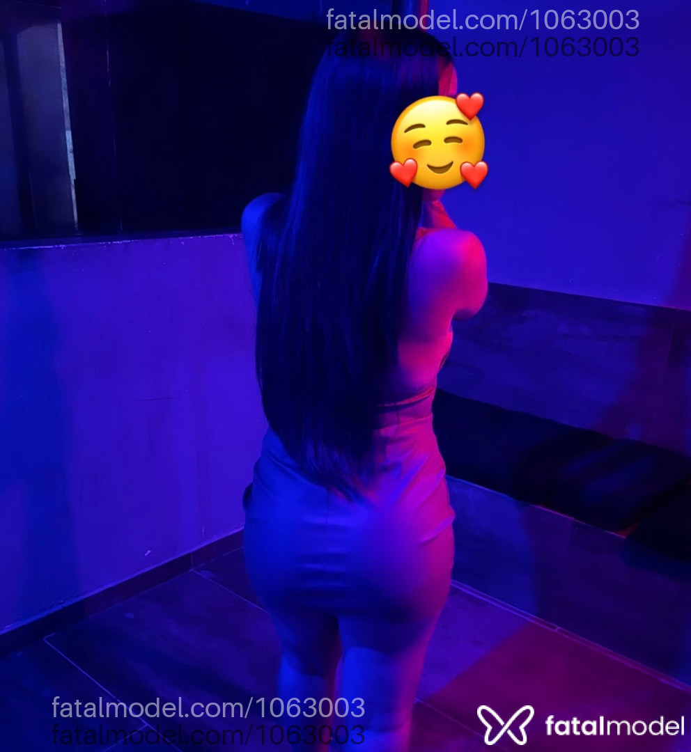 Acompanhante mulher morena (o) de olhos castanhos - Karen Mendes