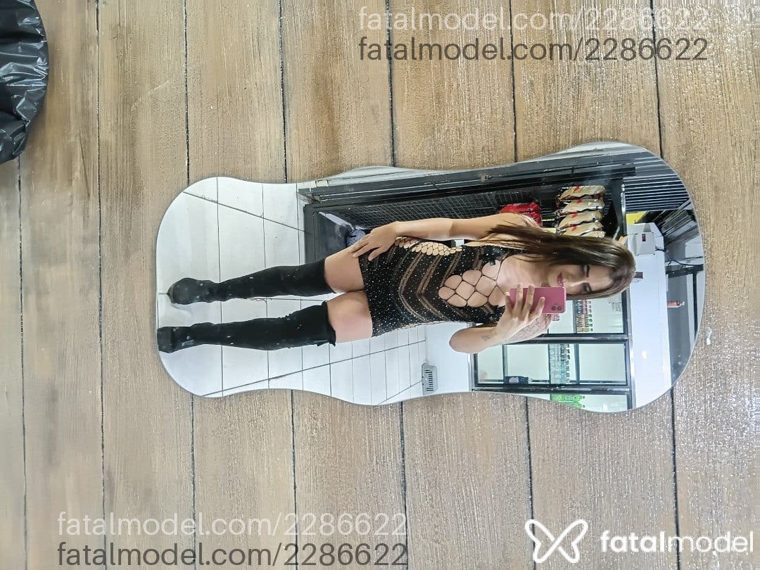 Acompanhante mulher trans com cabelo castanho de olhos castanhos em Ourinhos - Munik