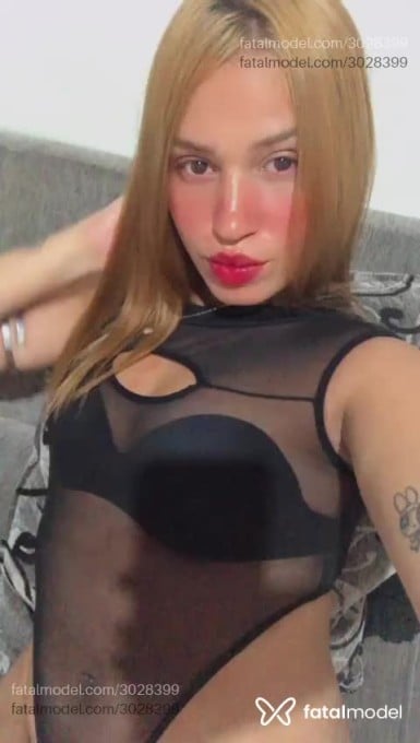 Acompanhante mulher loira (o) de olhos castanhos em Natal - Faby Melissa