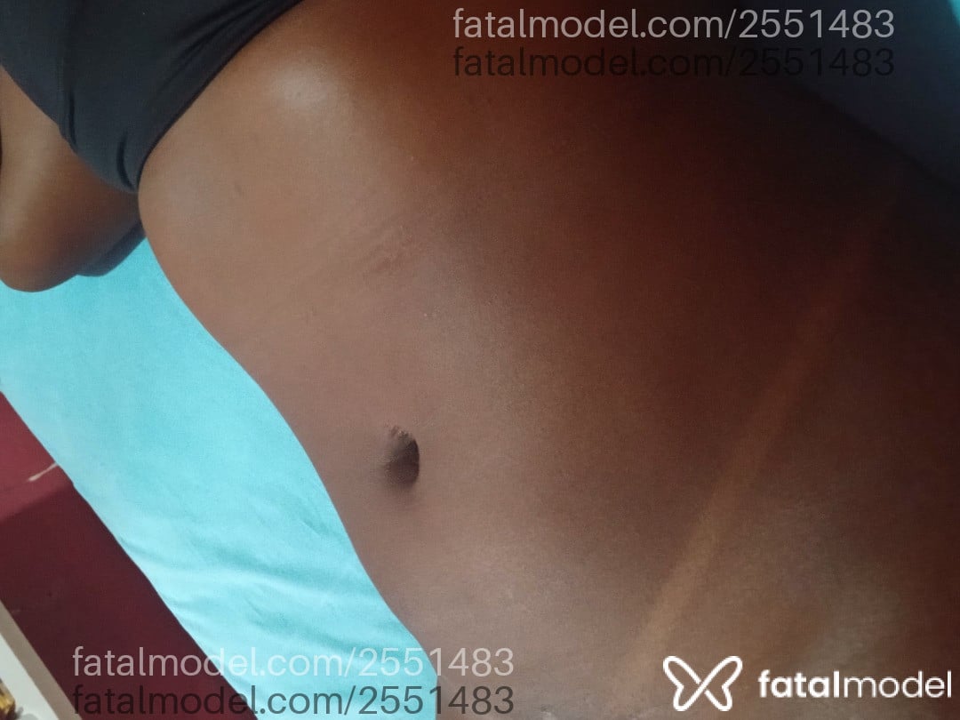 Acompanhante mulher morena (o) de olhos pretos em Anápolis - Paula