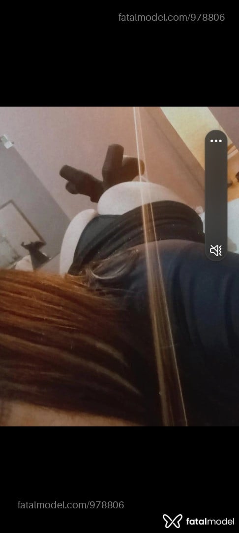 Acompanhante mulher com cabelo castanho de olhos mel em Bagé - Giovanna Munhoz