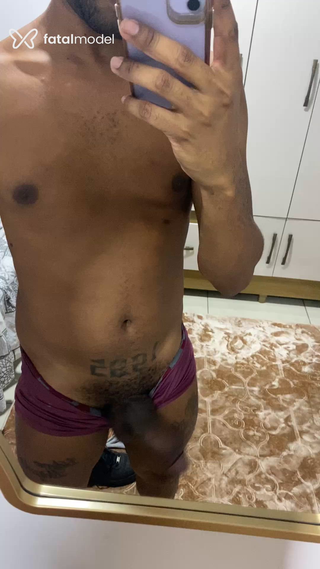 Acompanhante homem com cabelo castanho de olhos castanhos em Nova Serrana Acompanhante homem com cabelo castanho de olhos castanhos em Nova Serrana - Silva