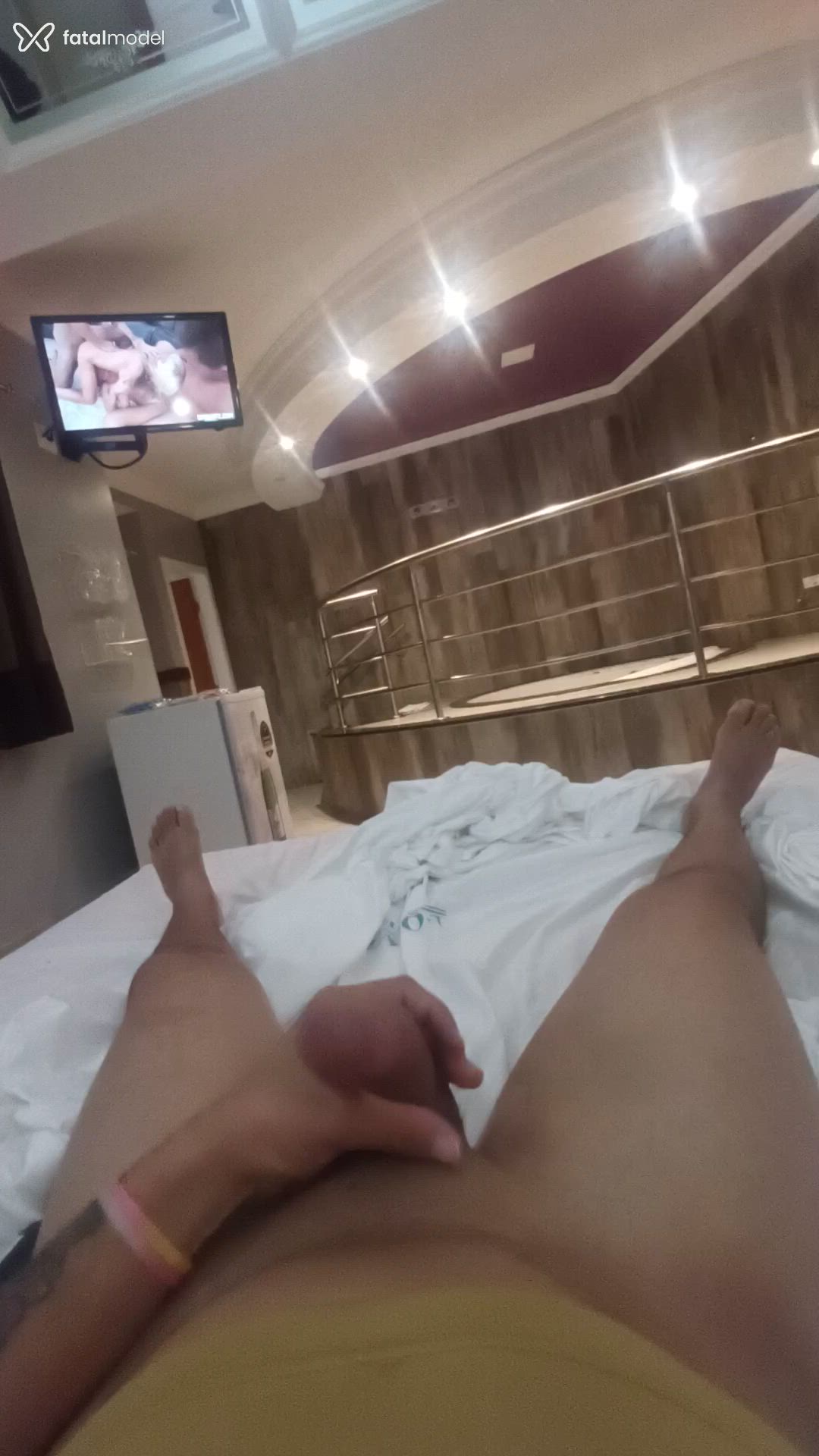 Acompanhante homem com cabelo castanho de olhos pretos em São José do Rio Preto Acompanhante homem com cabelo castanho de olhos pretos em São José do Rio Preto - Gustavo Lima
