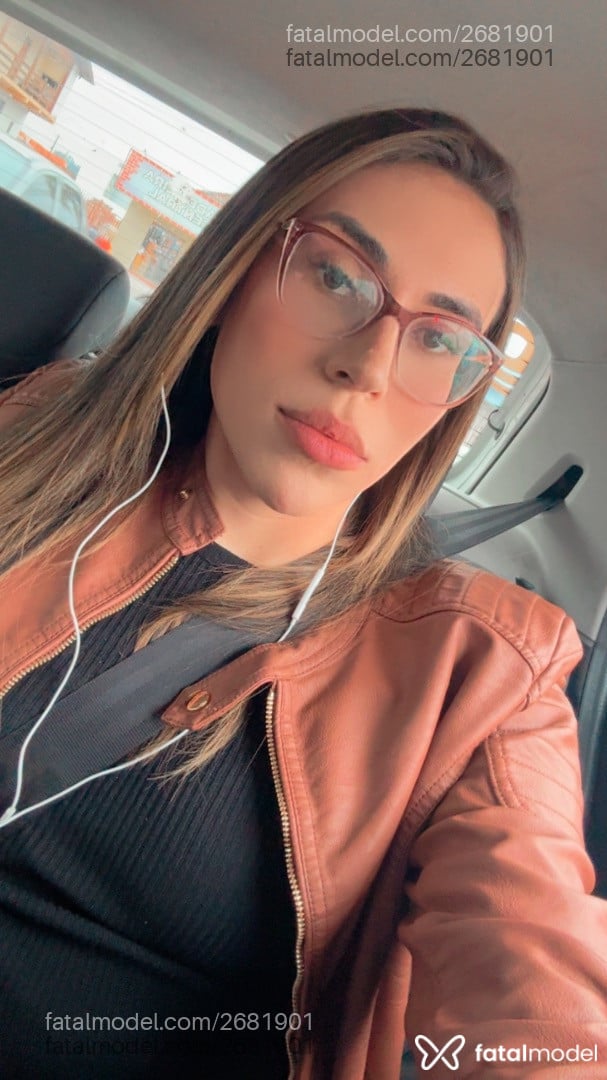 Acompanhante mulher trans morena (o) de olhos castanhos em Novo Hamburgo Acompanhante mulher trans morena (o) de olhos castanhos em Novo Hamburgo - Pati