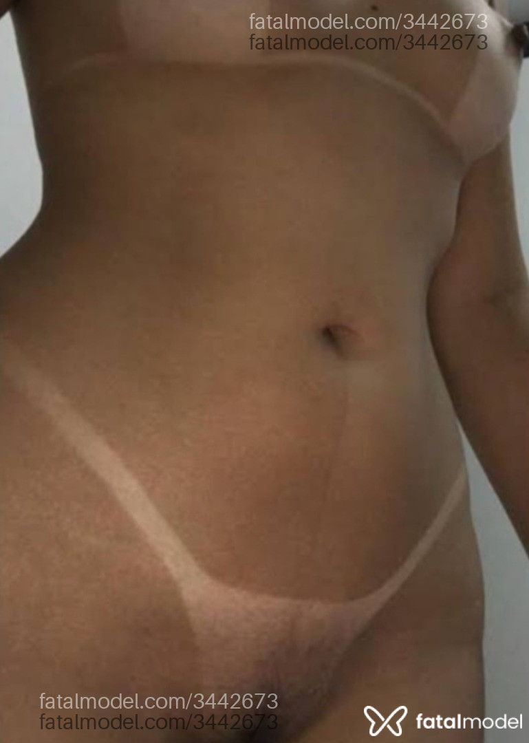Acompanhante mulher morena (o) de olhos pretos - Yara Lins