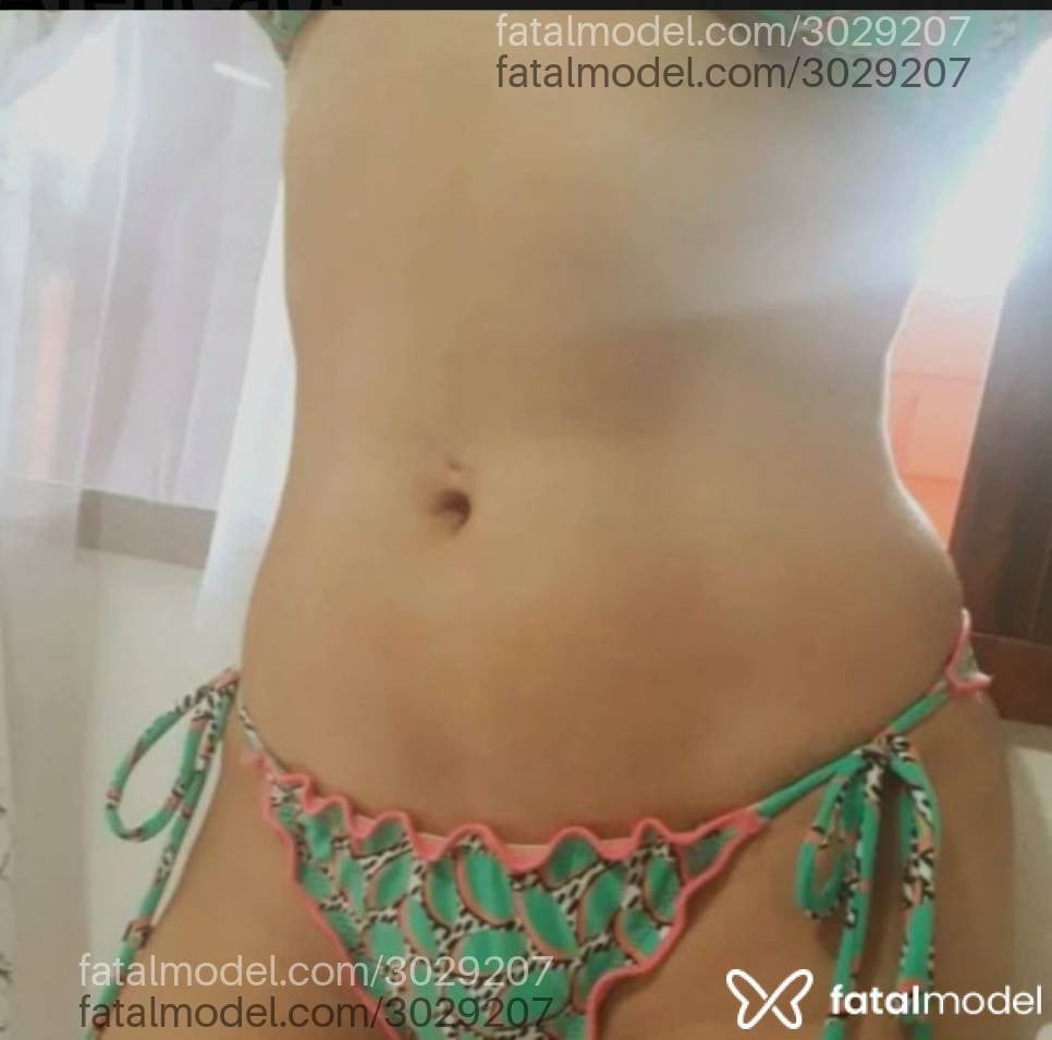 Acompanhante mulher loira (o) de olhos castanhos em São Leopoldo - Meg