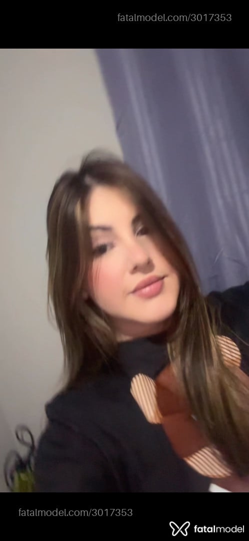 Acompanhante mulher com cabelo castanho de olhos castanhos em Ribeirão Preto - Gaby