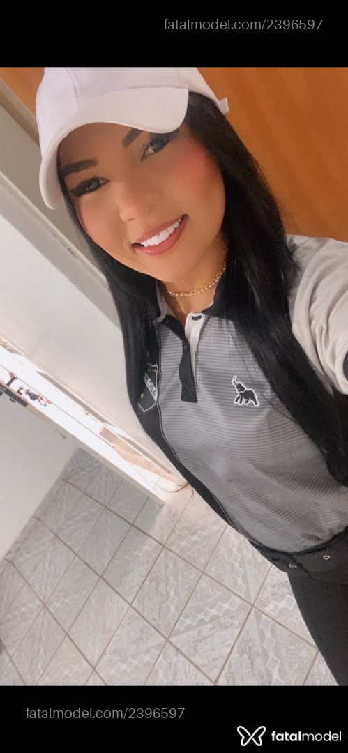 Acompanhante mulher morena (o) de olhos castanhos em Sobral - Livia