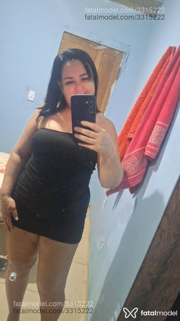 Acompanhante mulher morena (o) de olhos mel em Porto Velho - Morena