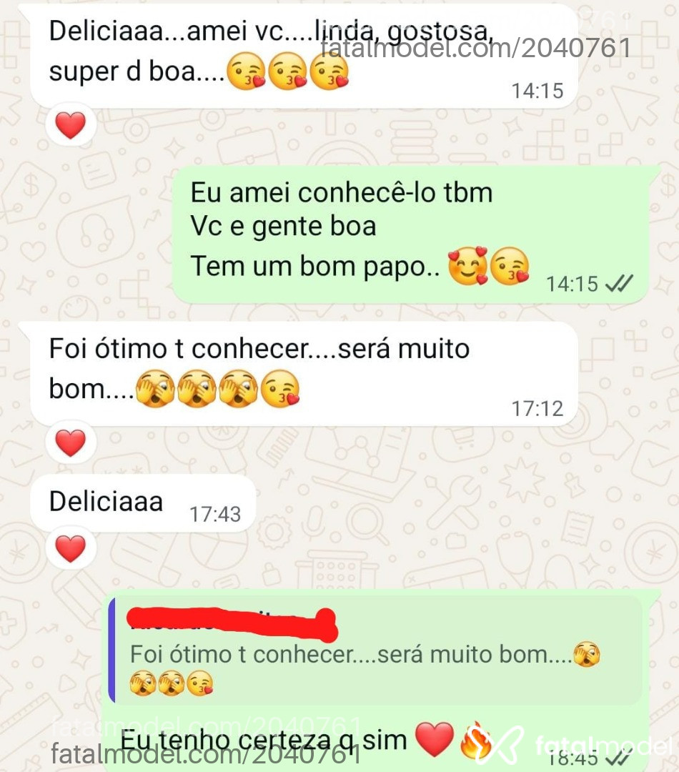 Acompanhante mulher morena (o) de olhos castanhos - Dafiny Silva