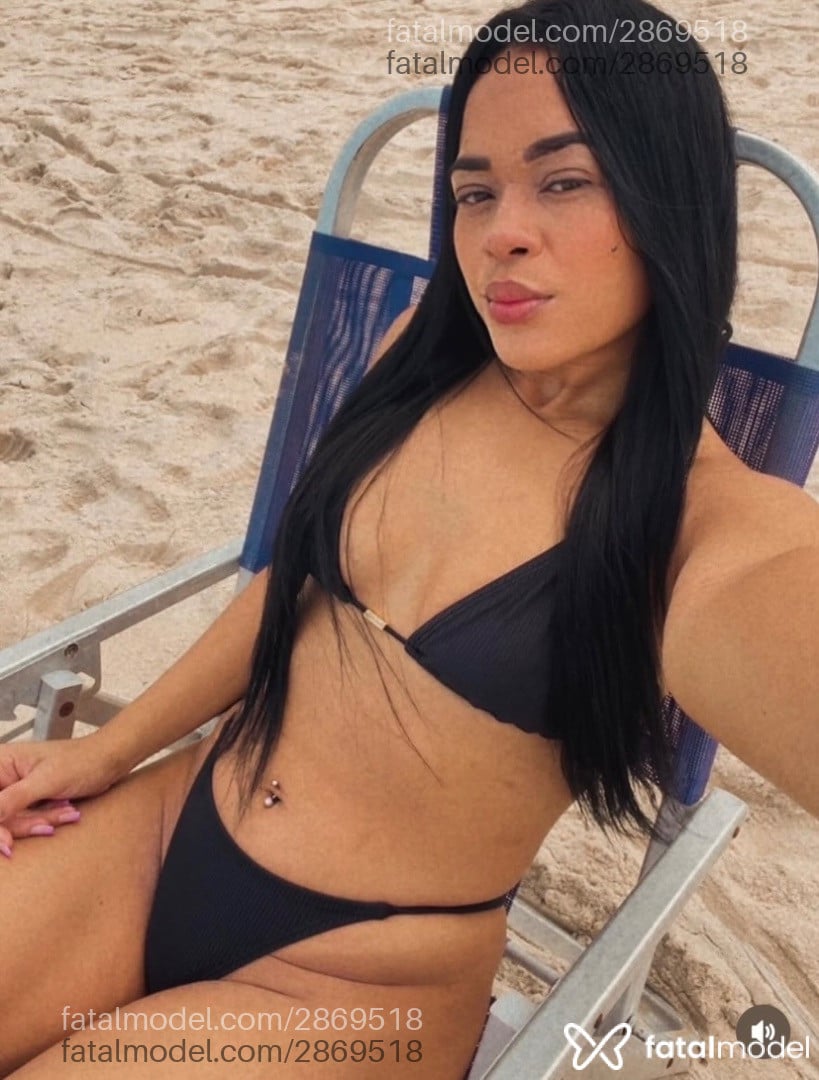 Acompanhante mulher morena (o) de olhos castanhos em Rio de Janeiro Acompanhante mulher morena (o) de olhos castanhos em Rio de Janeiro - Mel