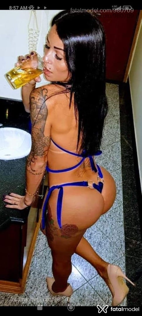 Acompanhante mulher trans morena (o) de olhos mel - Paula Dantas