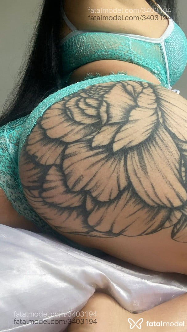 Acompanhante mulher trans morena (o) de olhos castanhos em Virtual - Amanda Lopes