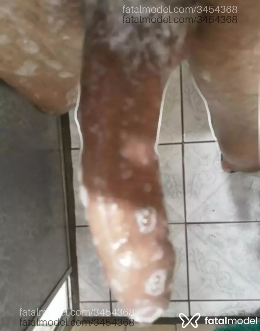 Acompanhante homem com cabelo castanho de olhos verdes em Novo Hamburgo - Roger