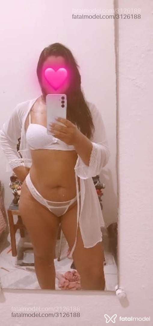 Acompanhante mulher trans morena (o) de olhos mel em Caraguatatuba - Deyse