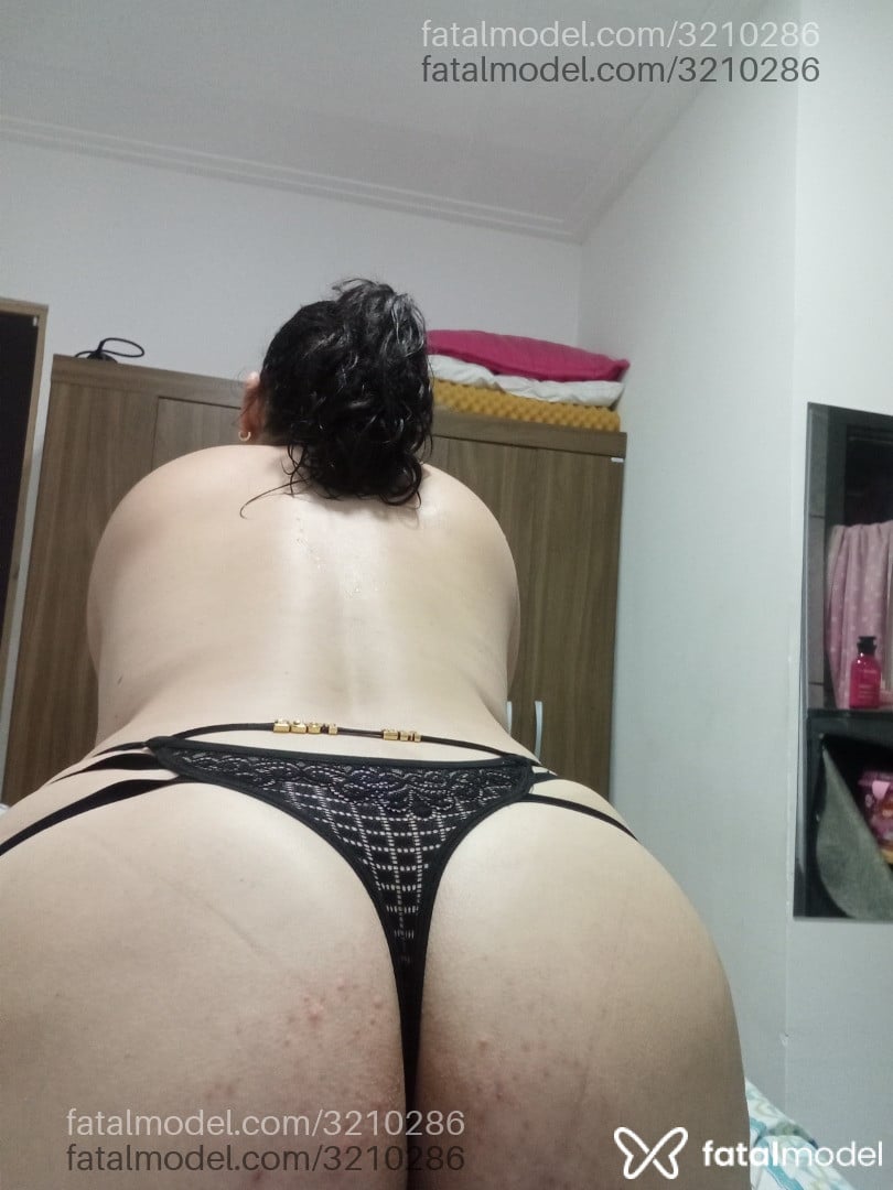 Acompanhante mulher com cabelo castanho de olhos castanhos em Salvador - Malu