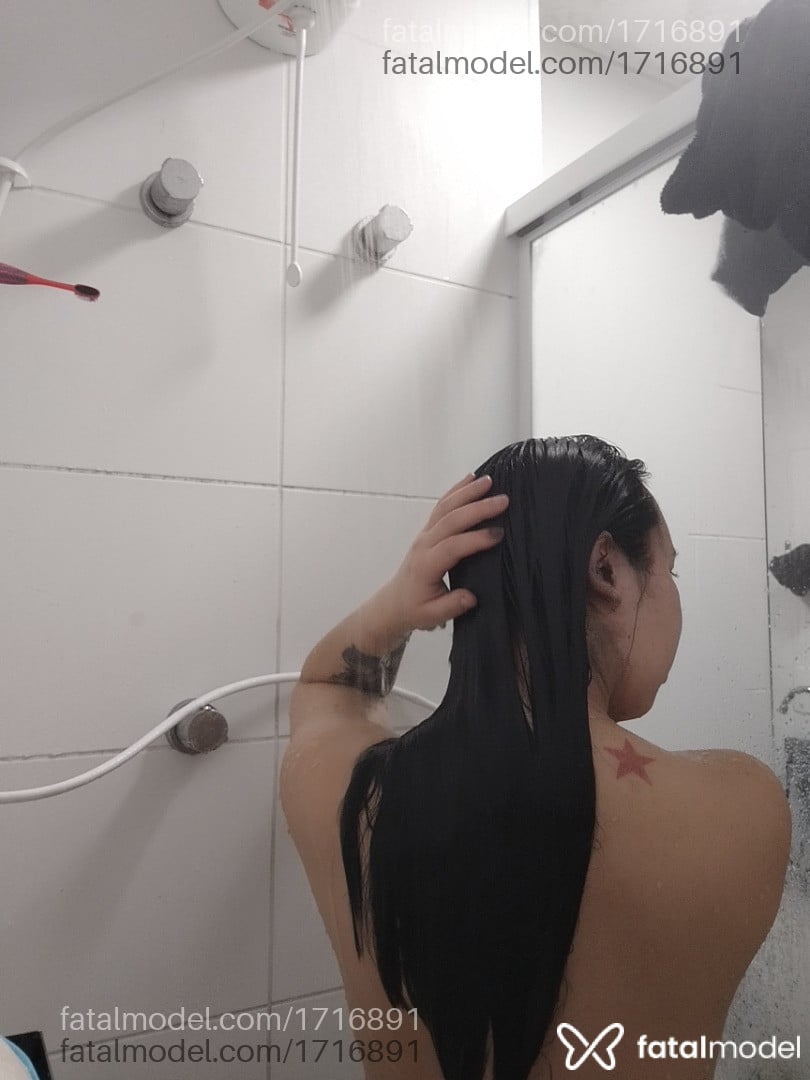 Acompanhante mulher morena (o) de olhos pretos - Japabaixinha Acompanhante mulher morena (o) de olhos pretos - Japabaixinha