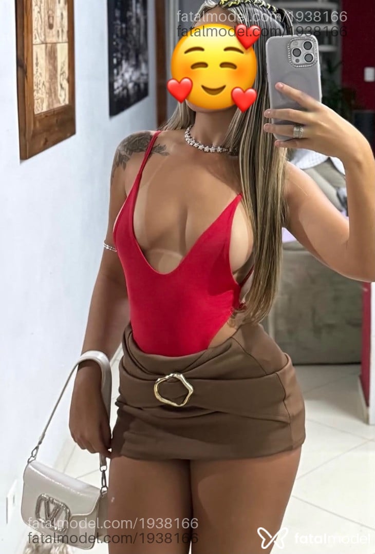 Acompanhante mulher com cabelo castanho de olhos castanhos em Dourados - Gabriella