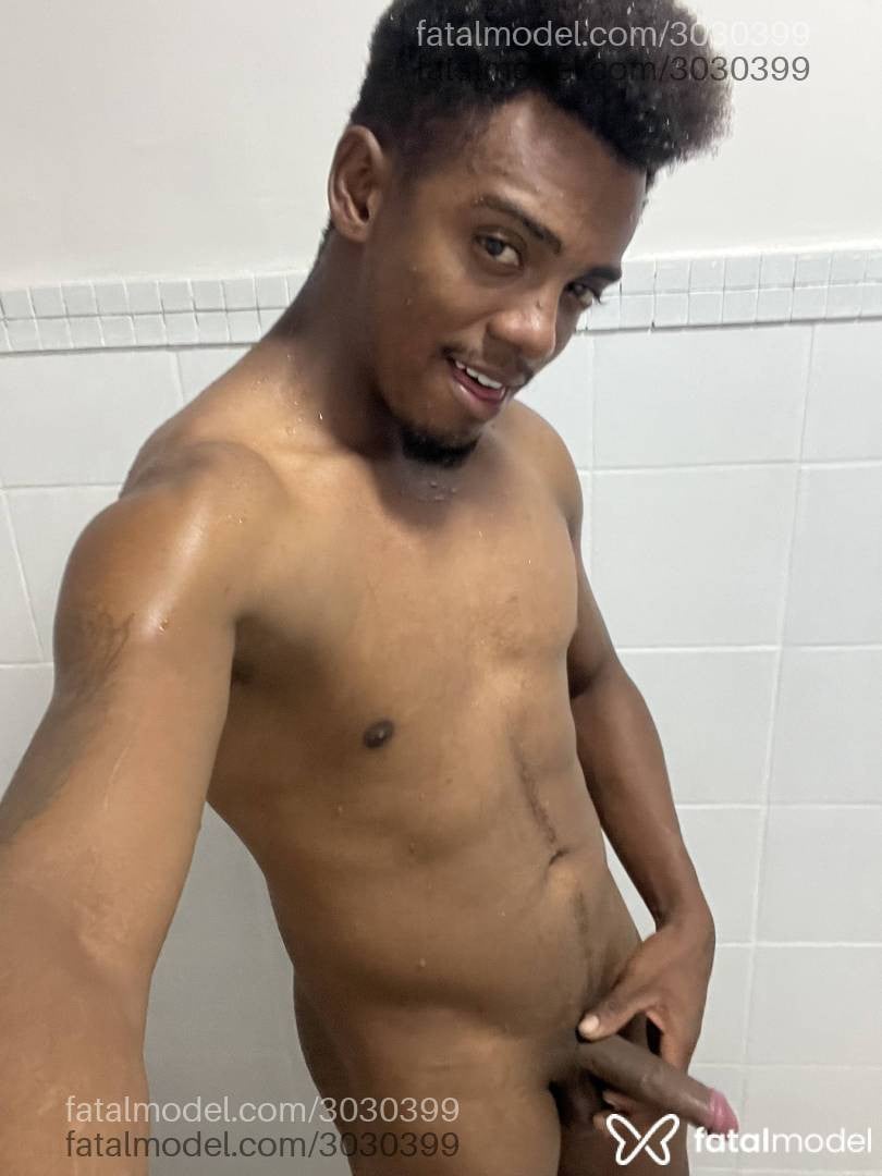 Acompanhante homem morena (o) de olhos pretos - Negodoce Acompanhante homem morena (o) de olhos pretos - Negodoce