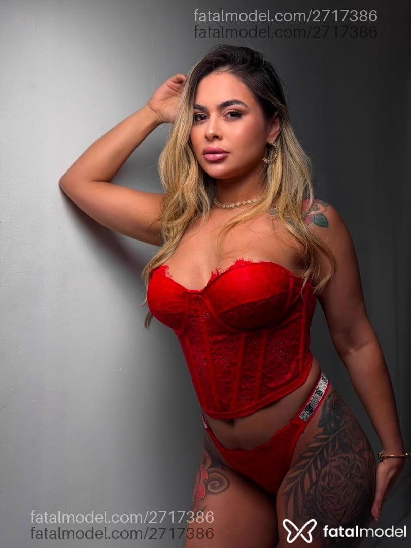 Acompanhante mulher loira (o) de olhos castanhos em Poá Acompanhante mulher loira (o) de olhos castanhos em Poá - Ana Julia