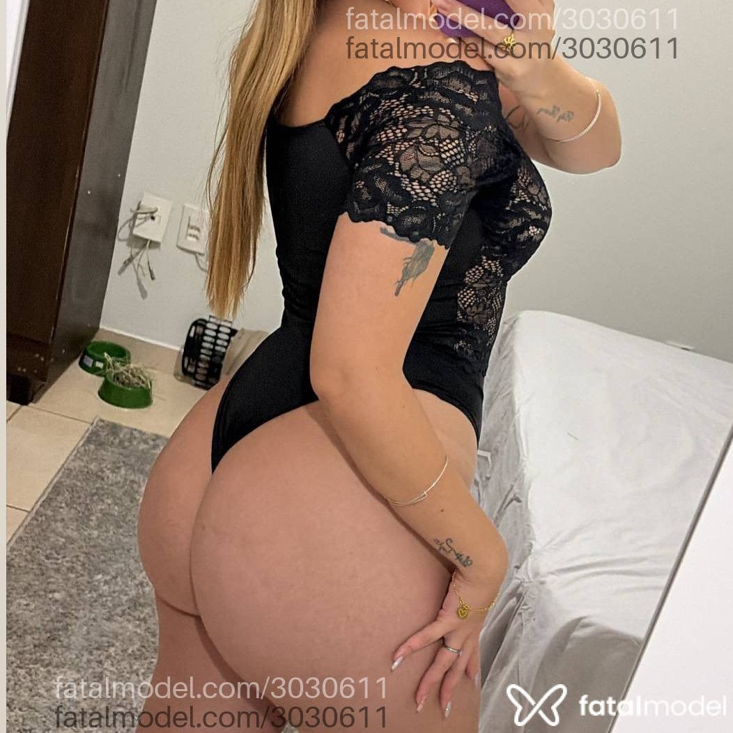 Acompanhante mulher loira (o) de olhos mel - Luma Marques