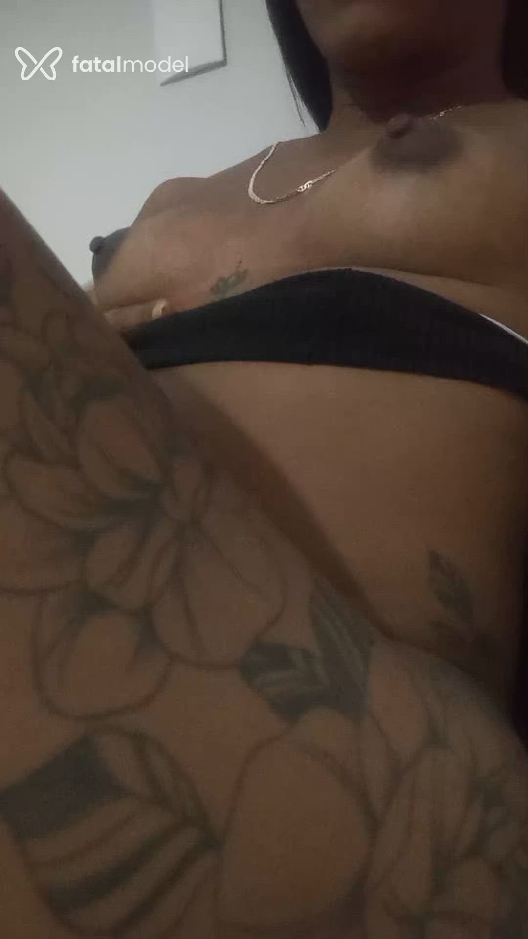 Acompanhante travesti morena (o) de olhos castanhos em Uberaba Acompanhante travesti morena (o) de olhos castanhos em Uberaba - Moreninhaw