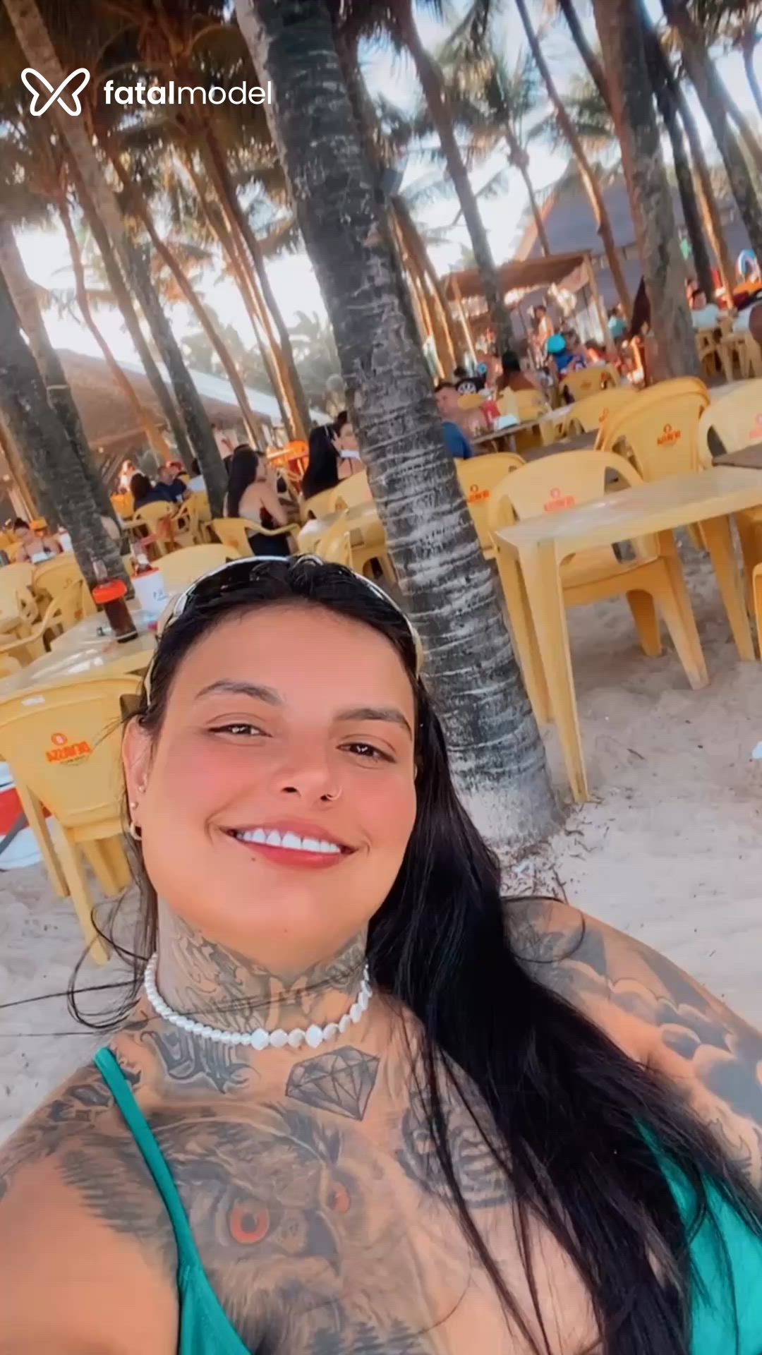 Acompanhante mulher morena (o) de olhos castanhos - Gabi Acompanhante mulher morena (o) de olhos castanhos - Gabi