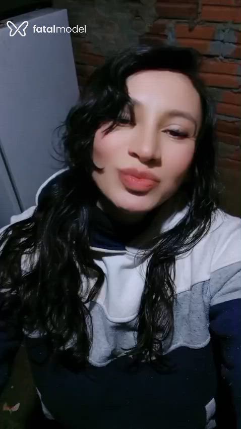Acompanhante mulher morena (o) de olhos castanhos em Virtual Acompanhante mulher morena (o) de olhos castanhos em Virtual - Lisie