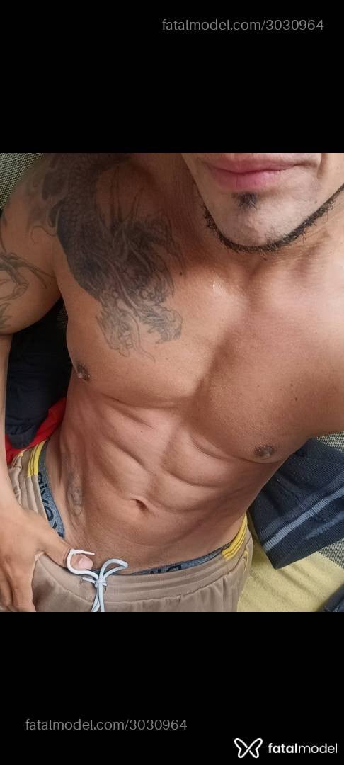 Acompanhante homem morena (o) de olhos pretos em Florianópolis - Arthur Menezes