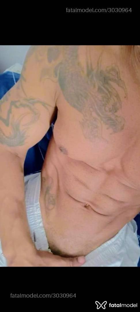 Acompanhante homem morena (o) de olhos pretos em Florianópolis - Arthur Menezes