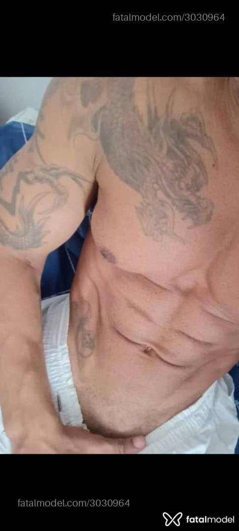 Acompanhante homem morena (o) de olhos pretos em Florianópolis - Arthur Menezes
