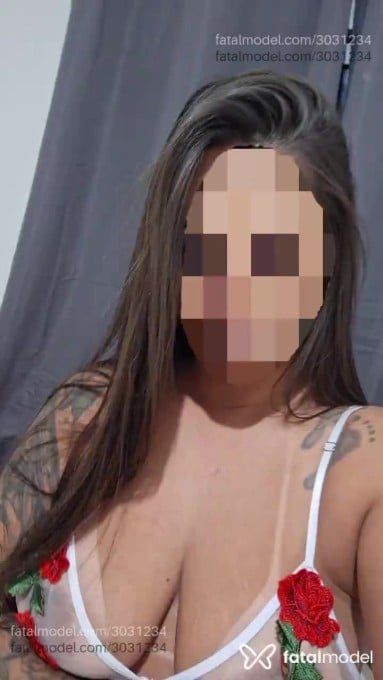 Acompanhante mulher com cabelo castanho de olhos castanhos - Babi Chagas Acompanhante mulher com cabelo castanho de olhos castanhos - Babi Chagas