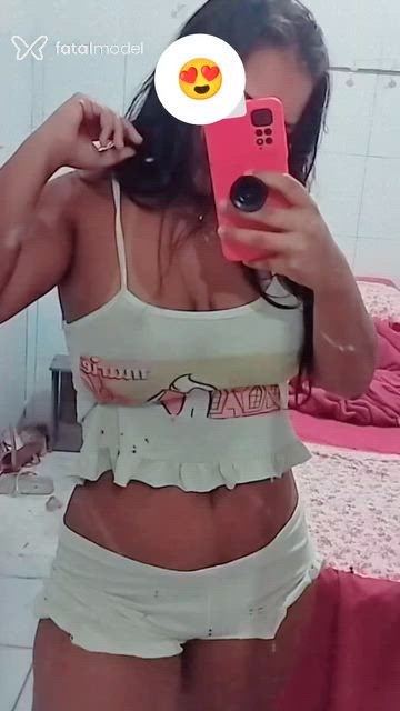 Acompanhante mulher morena (o) de olhos castanhos - Mariazinha Acompanhante mulher morena (o) de olhos castanhos - Mariazinha