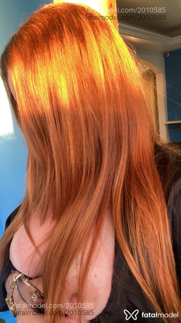 Acompanhante mulher ruiva (o) de olhos verdes em Arcoverde - Maristella