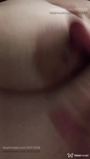 Acompanhante mulher loira (o) de olhos castanhos em São Paulo - Ravena