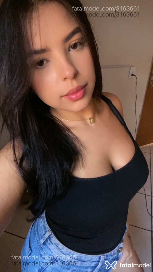 Acompanhante mulher morena (o) de olhos castanhos em Araguaína - Ana Julia