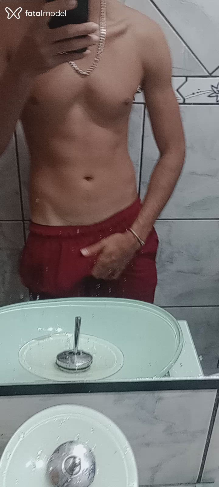 Acompanhante homem morena (o) de olhos pretos - Cadu