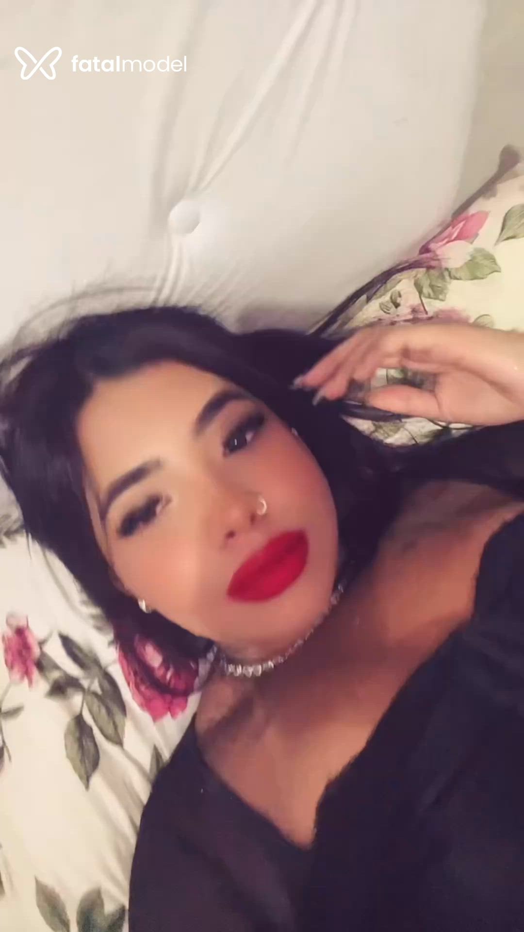 Acompanhante mulher morena (o) de olhos castanhos em Osasco Acompanhante mulher morena (o) de olhos castanhos em Osasco - Isabella