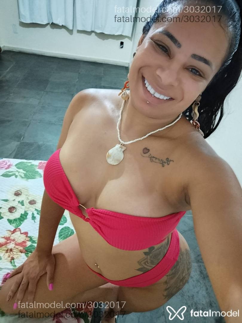 Acompanhante mulher morena (o) de olhos castanhos em São Paulo - Laddy