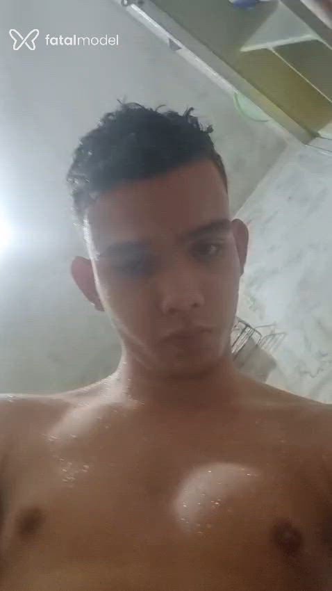 Acompanhante homem morena (o) de olhos pretos - Duzion