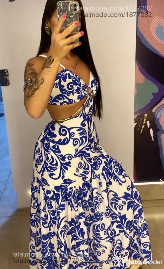Acompanhante mulher morena (o) de olhos castanhos - Larissa