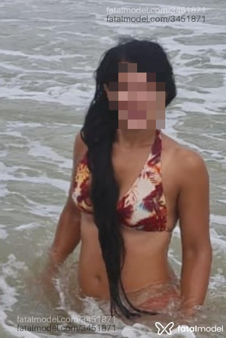Acompanhante mulher com cabelo castanho de olhos castanhos em Dourados Acompanhante mulher com cabelo castanho de olhos castanhos em Dourados - Mellory