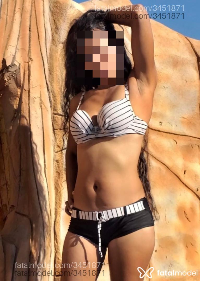 Acompanhante mulher com cabelo castanho de olhos castanhos em Dourados Acompanhante mulher com cabelo castanho de olhos castanhos em Dourados - Mellory