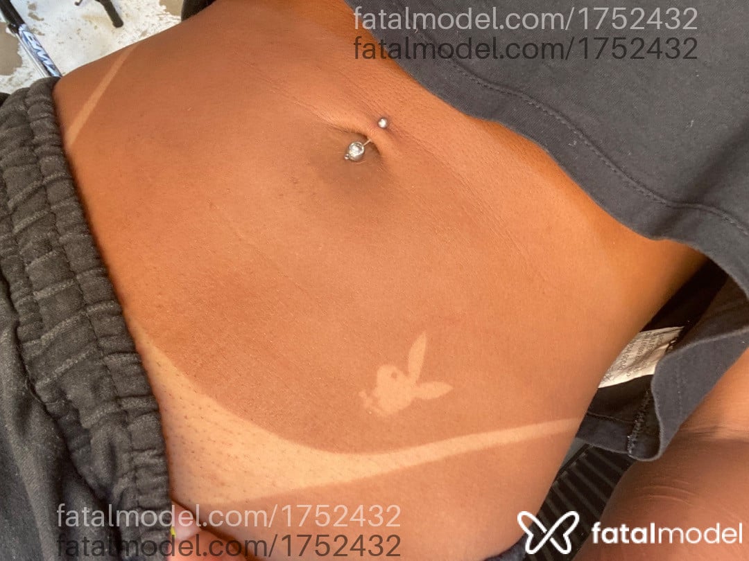Acompanhante mulher trans morena (o) de olhos pretos em Unaí Acompanhante mulher trans morena (o) de olhos pretos em Unaí - Adriane torres